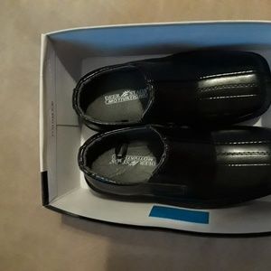 Toddler dress shoes